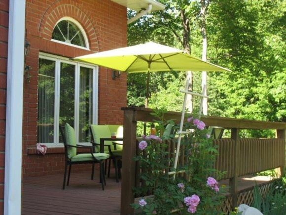 Maple Woods Acomodação com café da manhã Casselman Exterior foto
